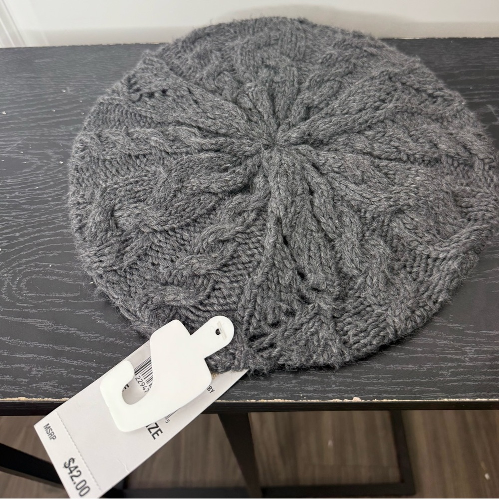 Micheal Kors Knitted Beret